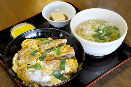 かつ丼定食