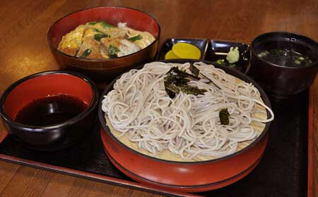 かつ丼ざるそばセット